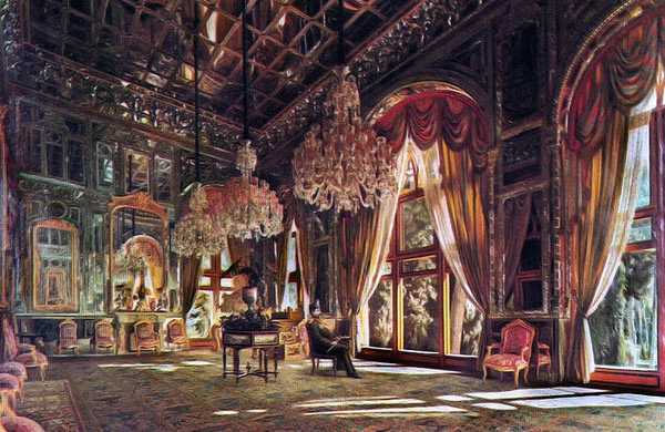 کمال الملک یکی از نقاشان معروف ایران در دوره قاجار و پهلوی است.